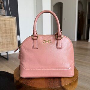 Salvatore Ferragamo Pink leather Handbag
